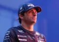 Carlos Sainz explains how blue light issue caught him out in Oscar Piastri collision during the 2026 Hungarian Grand Prix