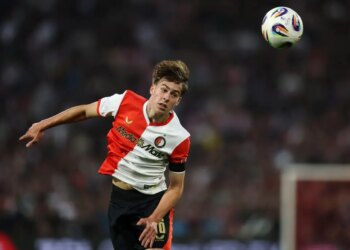 Stuttgart join race for Feyenoord attacker Leo Sauer (20)