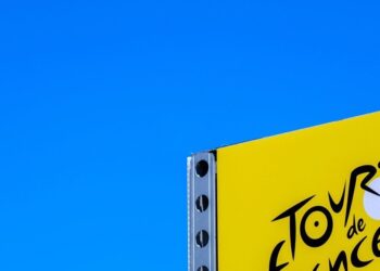 Tour de France Jersey Colours Explained: How Riders Win Yellow, Green, Polka Dot and White