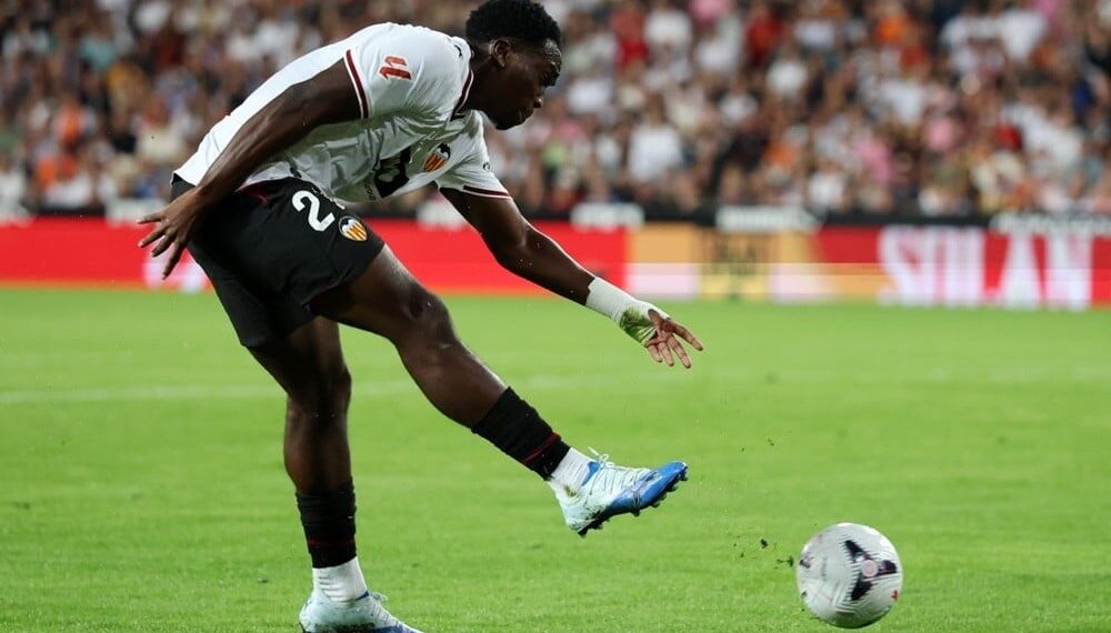 Liverpool huge admirer of Valencia forward David Otorbi