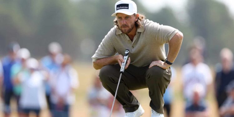 Is it acceptable to wear a golf club logo of a course you’ve never played? – National Club Golfer