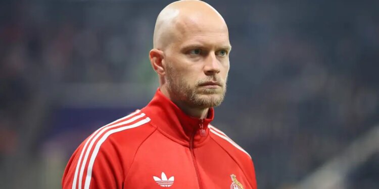 Cologne head coach defends back-five experiment as players voice frustration