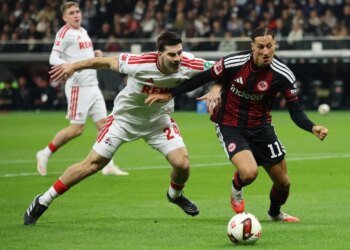 PODCAST | Matchday 6 review – Bayern Munich put six past RB Leipzig, Elversberg’s seven-goal thriller, plus more