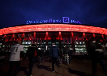 The Curse of Eintracht Frankfurt | Adi Hütter battles recurring SGE nightmares