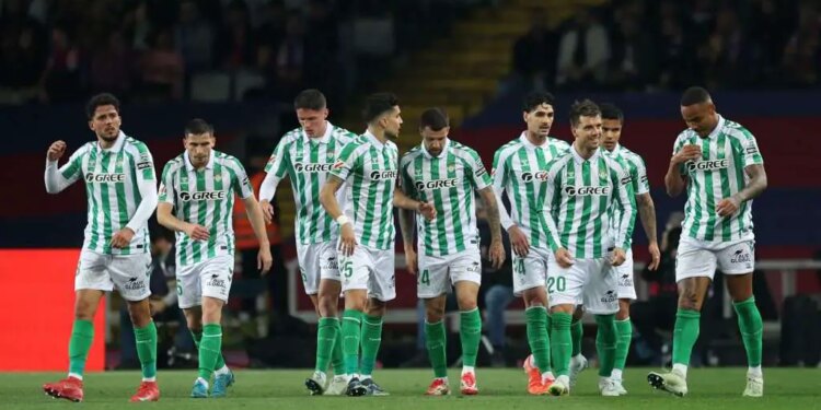 Barcelona expressing fresh interest in Real Betis star