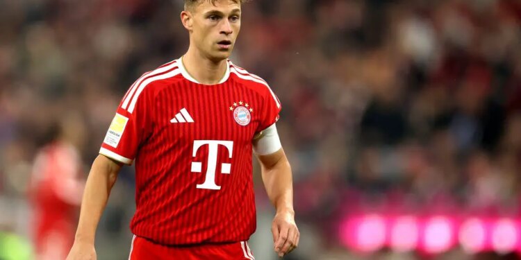 Joshua Kimmich likely to return for Bayern Munich; Manuel Neuer misses out