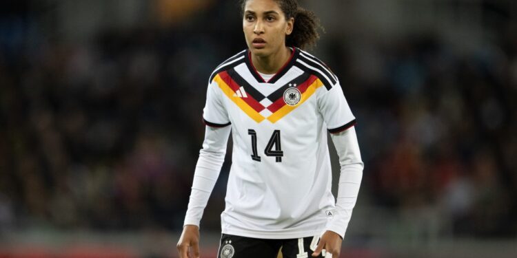 Wolfsburg’s Cora Zicai grateful for first Germany starting opportunity