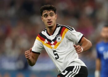 Bayern Munich’s Aleksandar Pavlovic speaks on ‘easy decision’ to turn down Manchester City