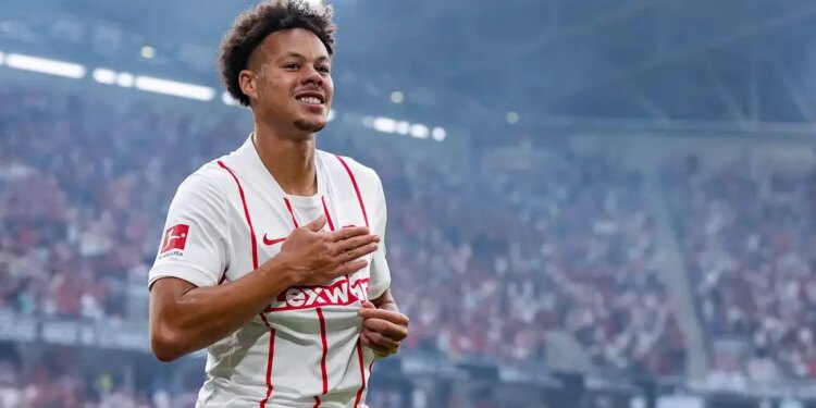 Derry Scherhant discusses Freiburg’s unbeaten start and his development
