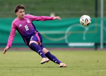 Eintracht Frankfurt prodigy Niko Ilicevic (16) potentially in line for historic Bundesliga debut against uncle’s former club